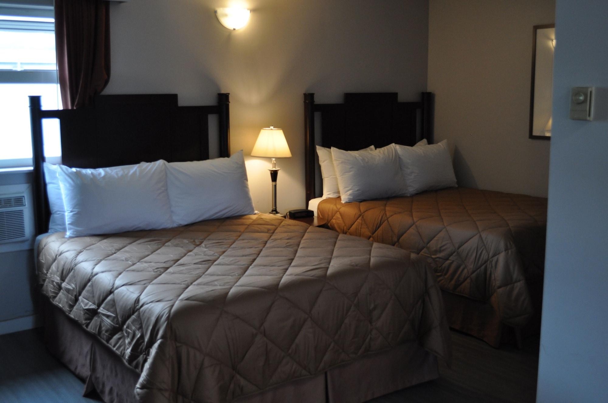 Travelodge By Wyndham Langley Kültér fotó